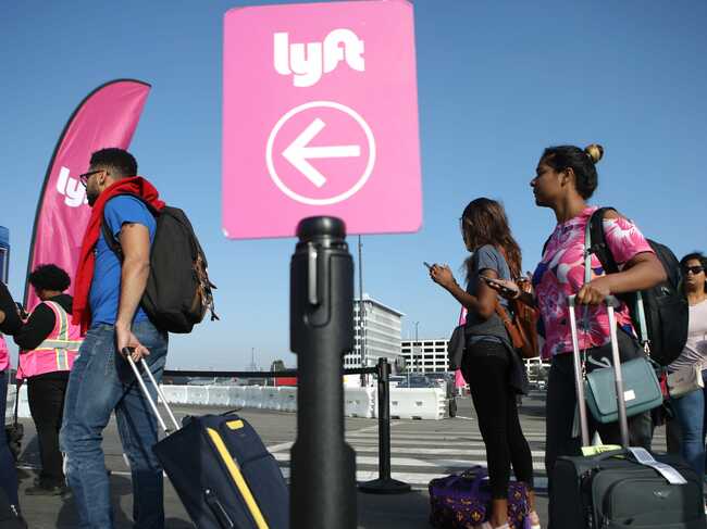 Lyft says that its drivers are making 'record earnings' amid a driver shortage