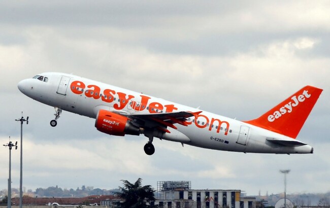 EasyJet ahead of green list warns UK risks being left behind in travel