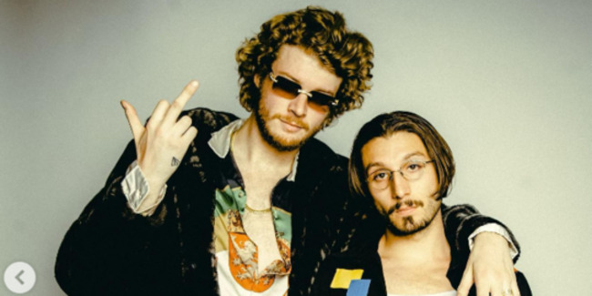 Lirik Lagu Touch Grass