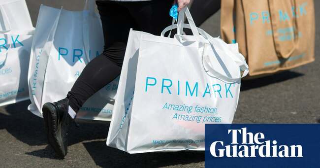 Service sector booms as UK economy unleashes pent-up demand