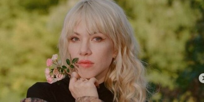 Lirik Lagu Surrender My Heart