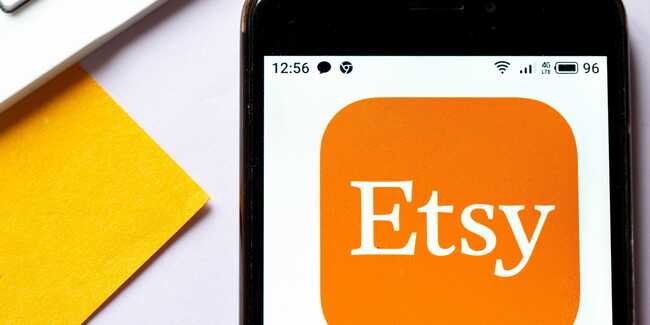Etsy slumps 11% after warning growth could slow in coming months following 1st-quarter earnings beat