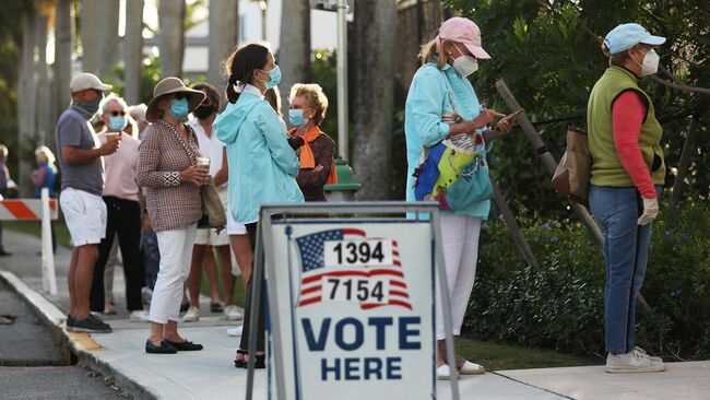 Civil Rights Groups Sue Florida Moments After DeSantis Signs 'Voter Suppression Bill' Into Law