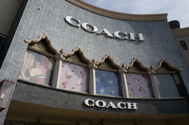Strong sales from Tapestry, Lee maker show clothing rebound