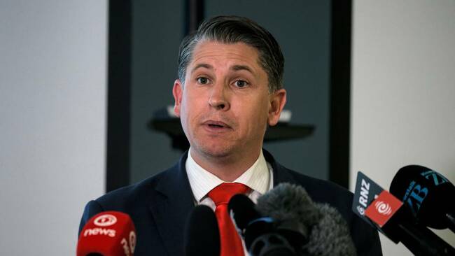 One in 10 workers could trigger fair pay agreement process, in step towards collective bargaining