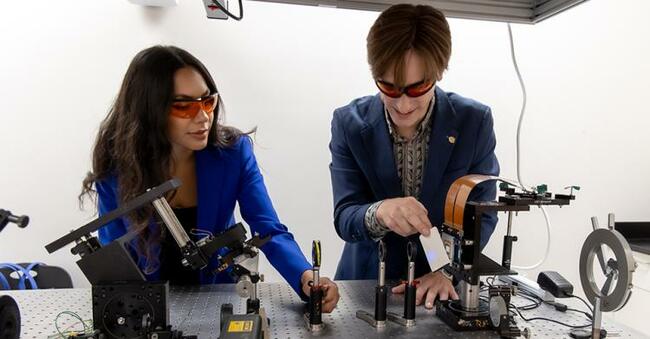 Interdisciplinary Education: Vitro3D