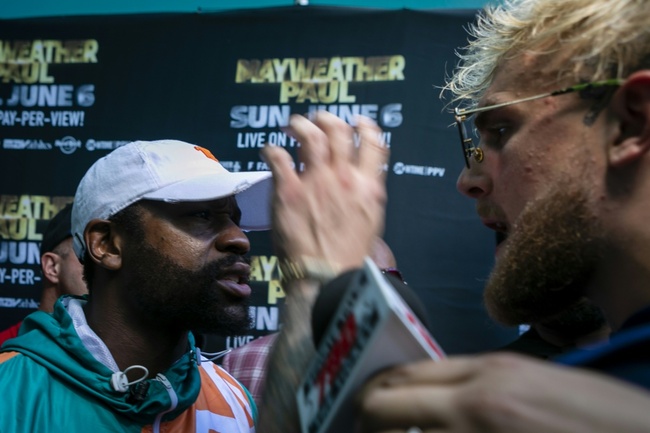 Floyd Mayweather Jr. threatens to kill Jake Paul after bodyguard gives YouTuber black eye