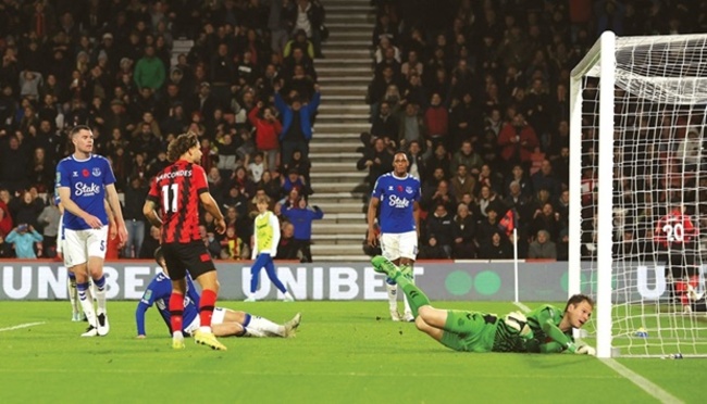 Gillingham stun Brentford 6-5 on penalties