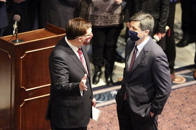 Influential SC lawmakers seek Santee Cooper compromise