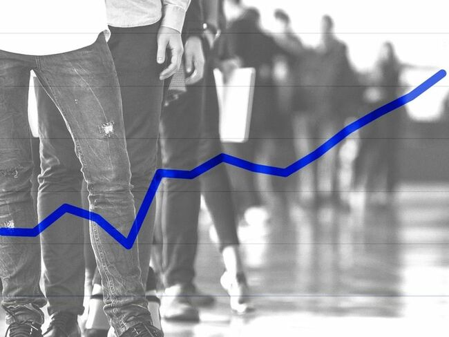 Ad industry employment by the numbers, plus internet providers' astonishingly brazen astroturfing campaign: Datacenter Weekly