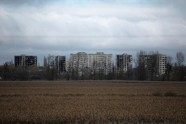Ukraine says will look into alleged prisoner shooting video