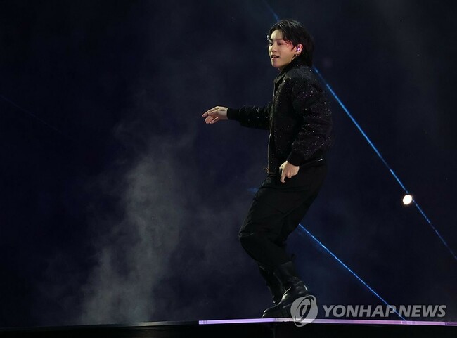 (World Cup) BTS star Jungkook unveils new single to kick off 2022 World Cup