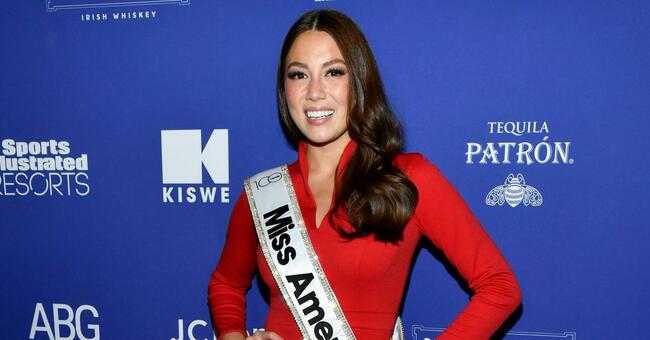 Emily Broyles Made History as the First Korean American Contestant to Win Miss America