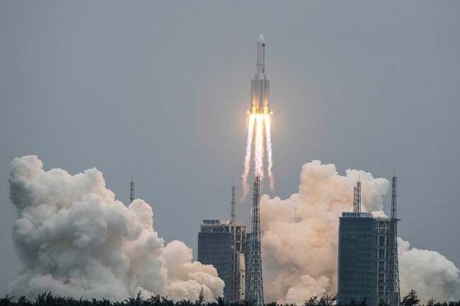 Chinese Rocket Debris Hurtling Toward Earth, Point of Impact Unknown