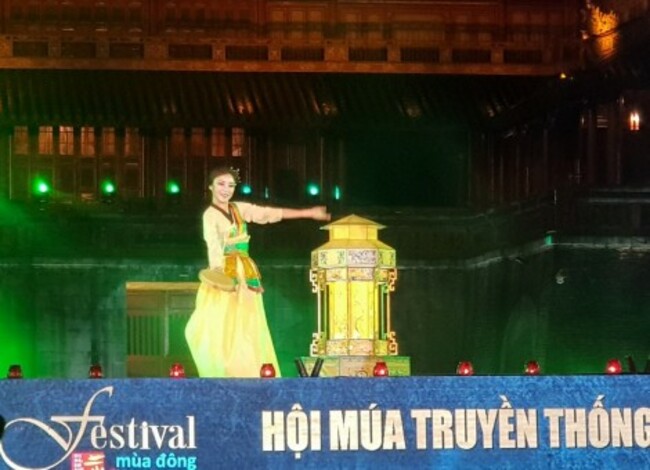 Hue and Korean artists perform 'Dance of Harmony'