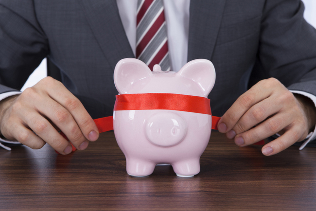 How did Bernie Madoff swindle so many? How to be an informed investor