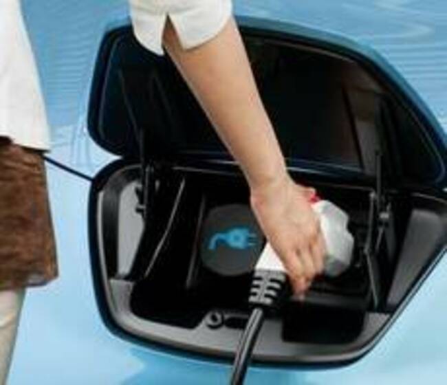 BNEF: Electric vehicles will be cheaper than fossil fuel models by 2027