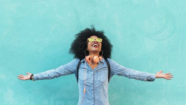 Canadians Can Buy All the FAMANG Stocks for $10