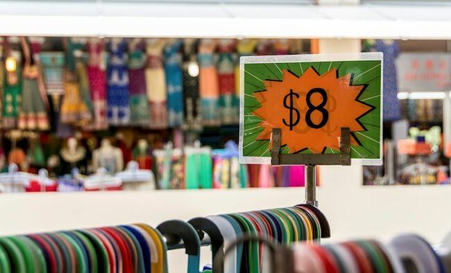 Four factors to offset the factors of stagflation - Charles Schwab