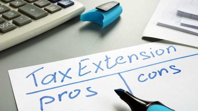 Pros and Cons of Getting a Tax Extension