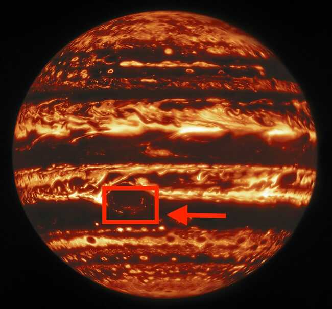New images reveal Jupiter's Great Red Spot and its smaller counterpart, Red Spot Jr., in stunning detail