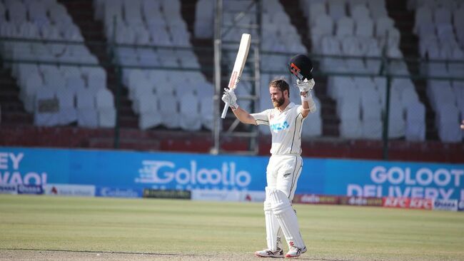WATCH: The moment when Kane Williamson set a new record with his 5th Test double hundred