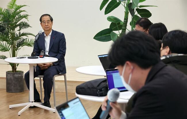 PM says he is willing to meet Itaewon tragedy victims' bereaved families