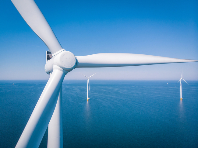 US Okays Its First Offshore Wind Farm
