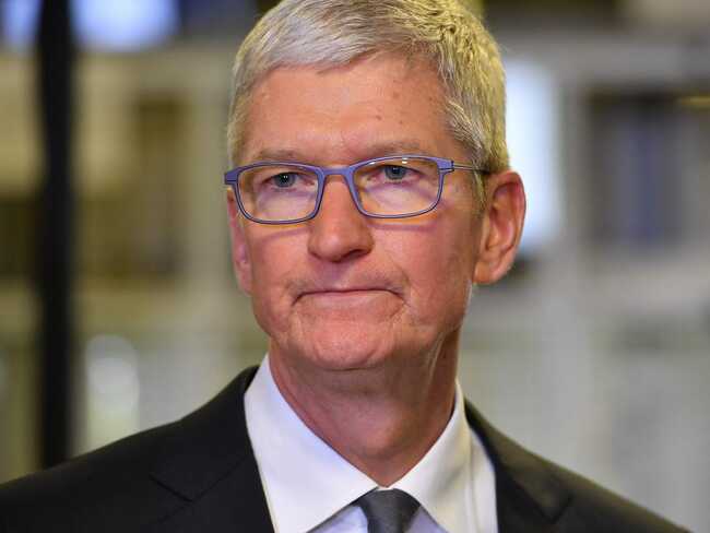 Apple employees speak publicly about recent hire who called women in Silicon Valley 'soft and weak' and 'full of s--t'