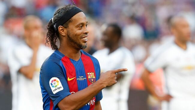 Ronaldinho's son on trial with Barcelona U19s - source