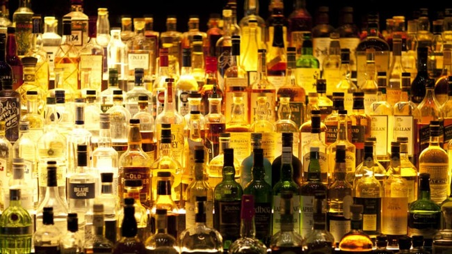 Should I buy Diageo shares now that it's returning capital to shareholders?