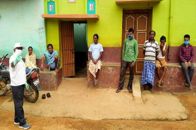 Jamtara, infamous for fraud calls, ropes in 400 quacks to fight vaccine hesitancy, rumours