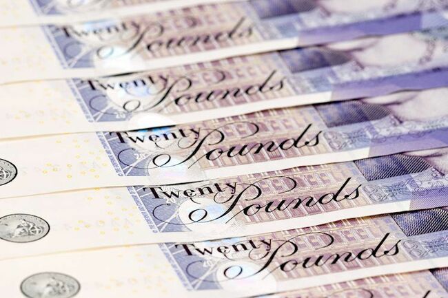 GBP/USD to find support at 1.4018 for a move towards the 1.4377 2018 high - Commerzbank