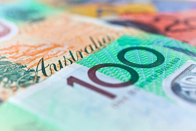 AUD/USD Price Analysis: Bears looking to seize control near 0.7700 mark
