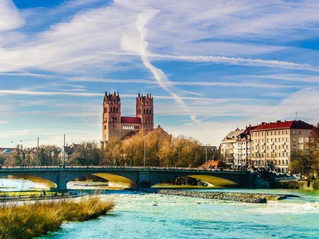 Germany to let in vaccinated travellers without restrictions