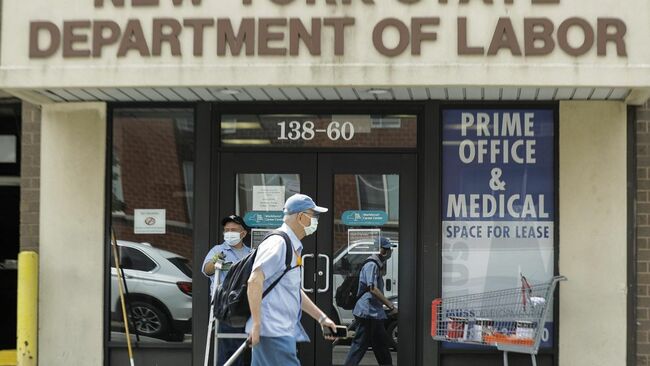 Jobless Claims Hit New Pandemic Low, But 16.9 Million Americans Are Still Receiving Unemployment Benefits