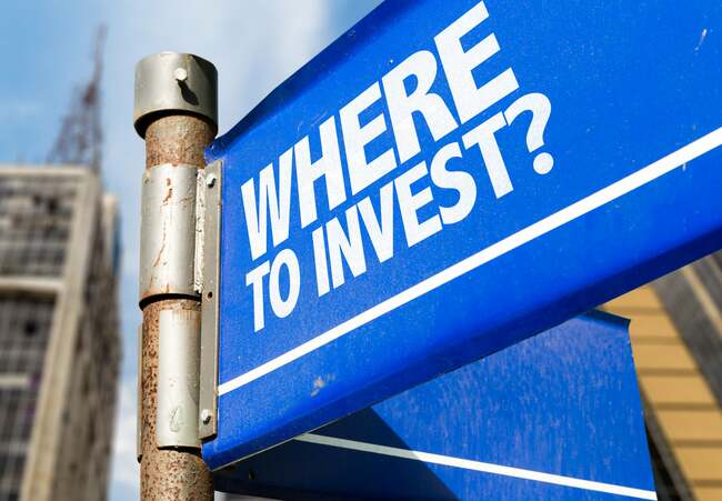 Forget Enterprise Products Partners, Enbridge Is a Better Midstream Dividend Stock