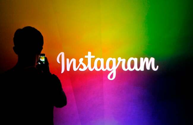 Social justice slideshows are going viral on Instagram - here's what to remember about what they're sharing