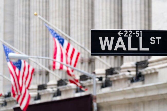 Paul Meeks: 'Don't give up' on tech stocks