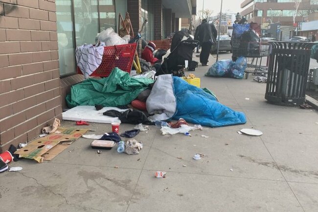 Concerns grow over increase of people and garbage outside Kelowna’s safe consumption site