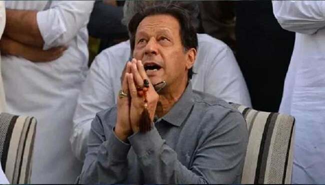 Imran Khan moves IHC seeking dismissal of disqualification case against him