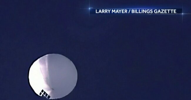 Suspected chinese spy balloon on the move