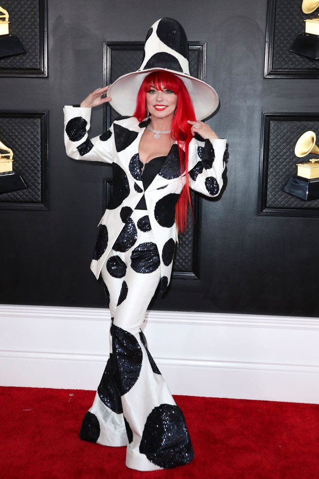 Lizzo and Shania Twain Lead the Big, Bold, and Bananas Outfits from the Grammys