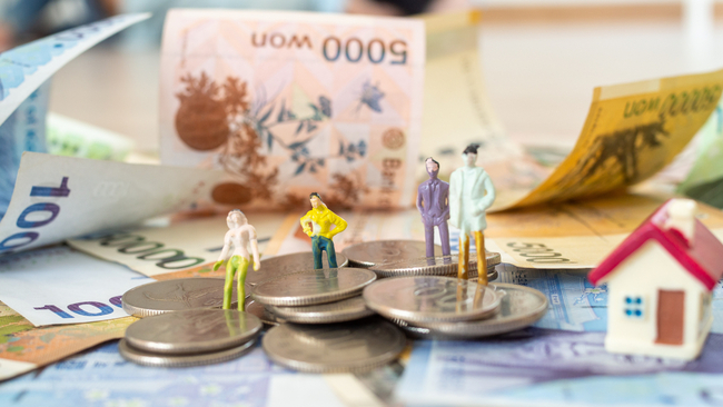 Top 0.1 pct of wealthy S. Koreans made 70 times more than median income earners in 2021