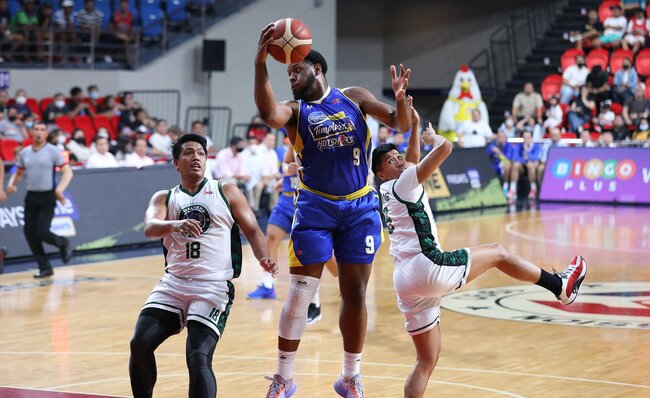 PBA: Antonio Hester torments former team in Magnolia win over Terrafirma