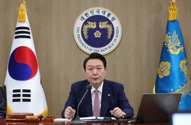 Shuttle diplomacy possible with Japan following Yoon's gambit
