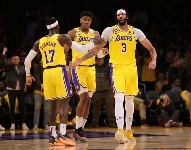 NBA: Anthony Davis' big night powers Lakers past Grizzlies