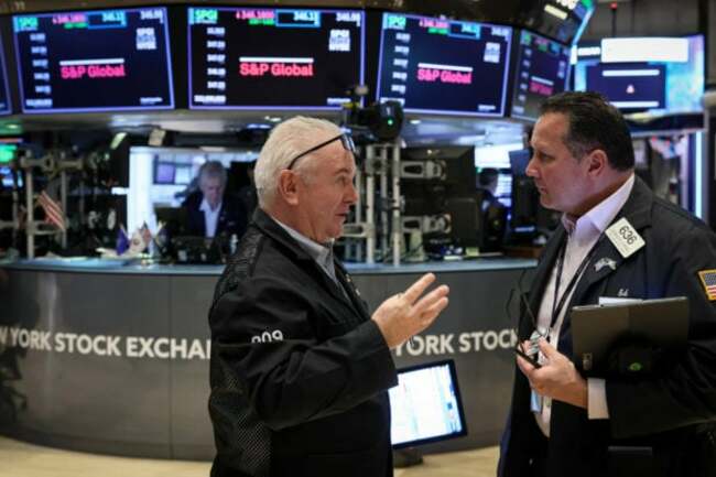 Wall St falls on bank stocks tumble, jobs report jitters