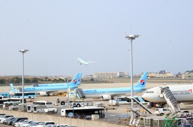 218 passengers evacuated after live bullet found in Korean Air plane