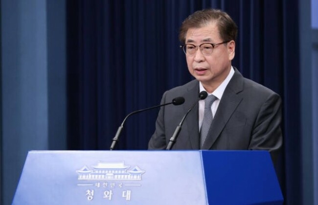 Ex-spy chief pushed to return two North Korean defectors as peace offering: prosecutors